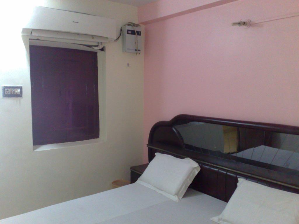 Grg Shanti Guest House Varanasi Near Manikarnika Ghat Exterior photo