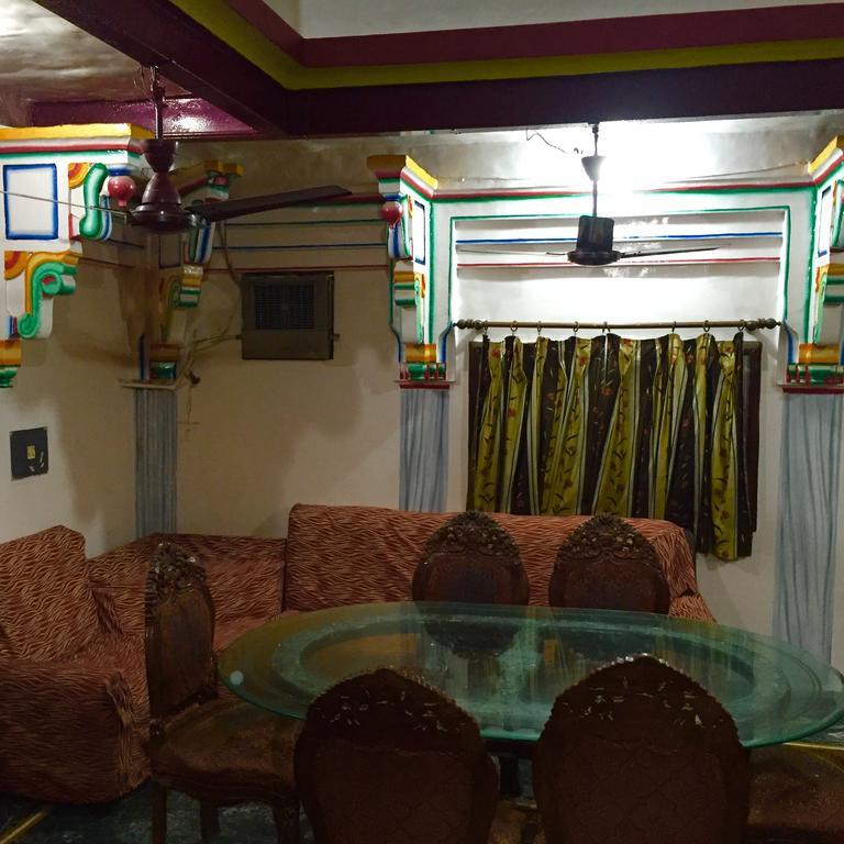 Grg Shanti Guest House Varanasi Near Manikarnika Ghat Exterior photo